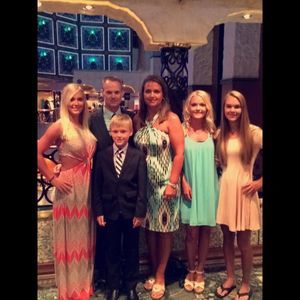 Meet your Posher, Carson